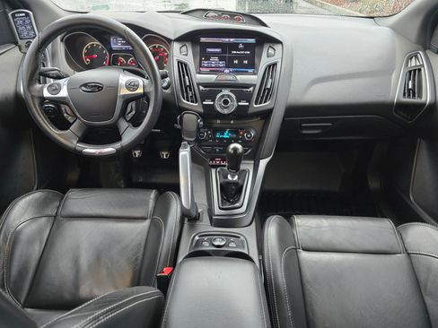 Used 2013 Ford Focus ST image 12