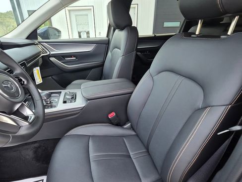 New 2025 MAZDA CX-90 3.3 Turbo w/ Preferred Package image 12