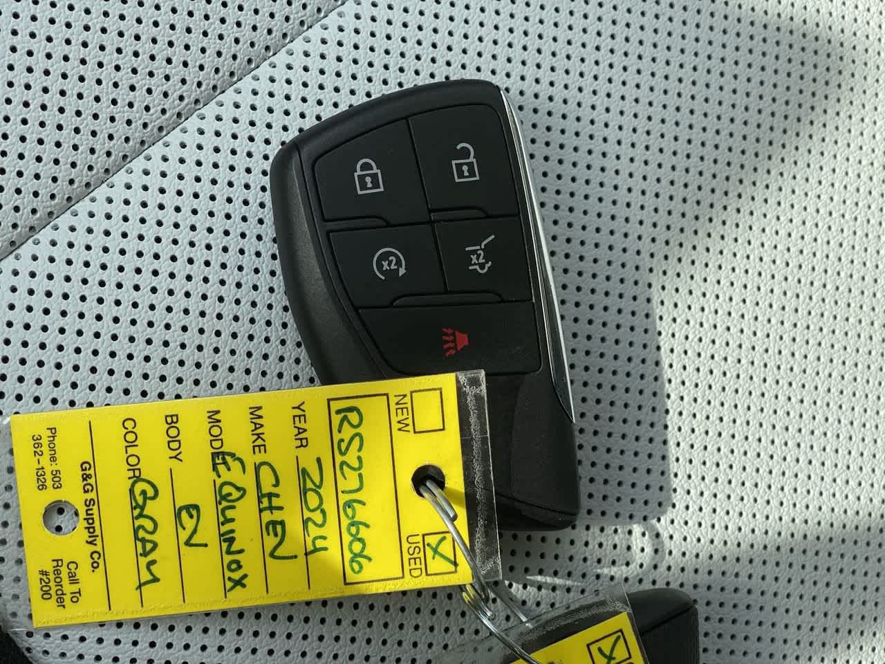 Used 2024 Chevrolet Equinox EV LT AWD/4WD image 25