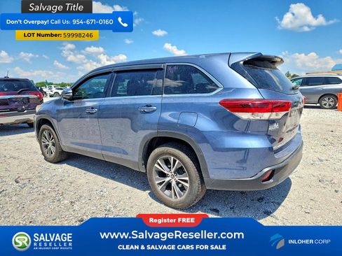 Used 2019 Toyota Highlander LE FWD image 3