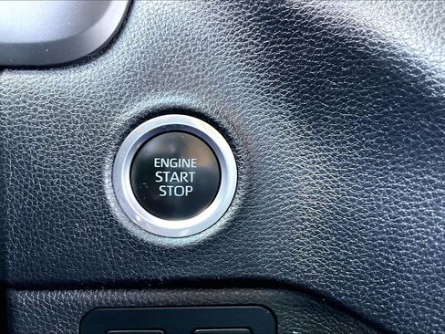 Used 2022 Toyota Tundra SR5 AWD/4WD image 35