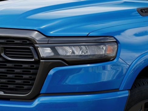 New 2026 RAM 1500 4x4 Crew Cab image 10