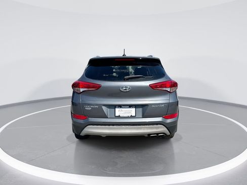 Used 2017 Hyundai Tucson Sport image 7