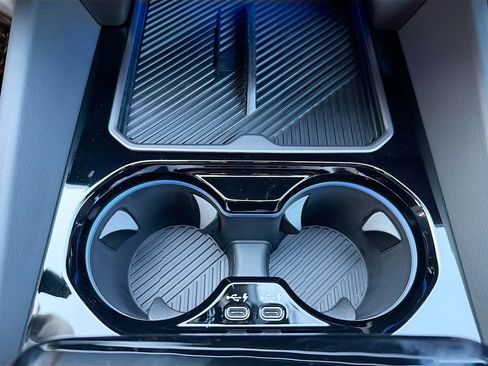 New 2026 BMW M5 Touring image 31