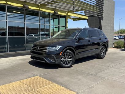 Used 2023 Volkswagen Tiguan SE