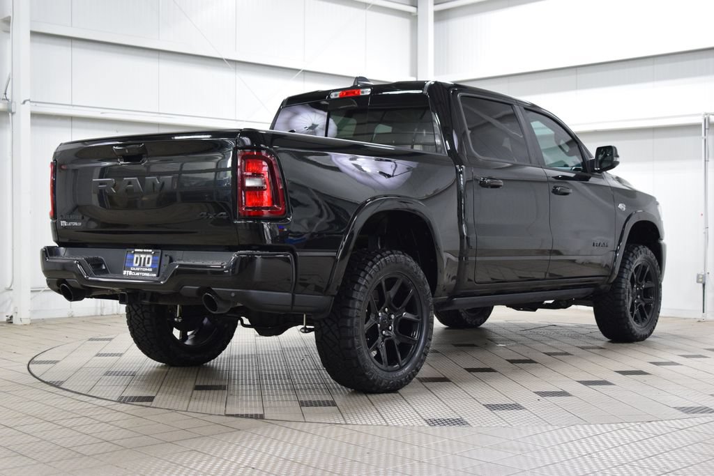 Used 2026 RAM 1500 Laramie w/ Night Edition AWD/4WD image 8