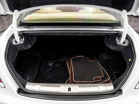Used 2020 Rolls-Royce Wraith RWD image 13