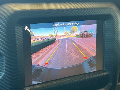 Used 2021 Jeep Gladiator Sport image 22