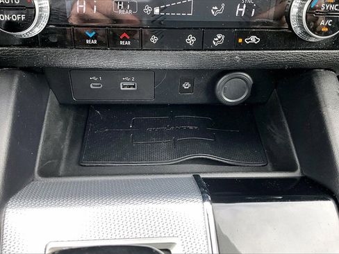 Used 2022 Mitsubishi Outlander SEL image 33