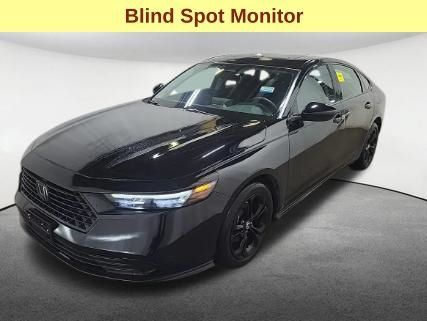 Used 2025 Honda Accord SE image 5