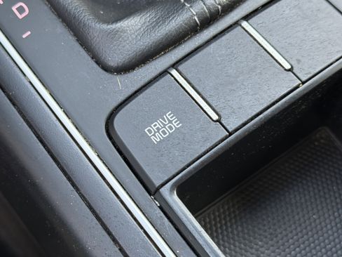 Used 2019 Kia Sorento FWD V6 image 29