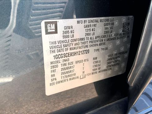 Used 2017 Chevrolet Colorado LT RWD image 36
