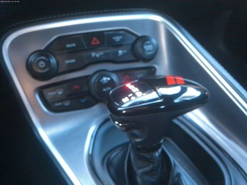 Used 2022 Dodge Challenger GT image 12