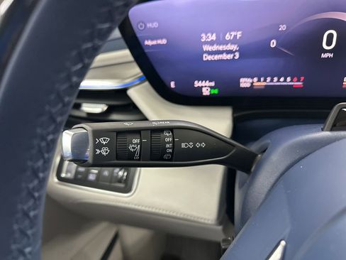 Used 2025 Buick Enclave Avenir w/ Super Cruise Package image 39