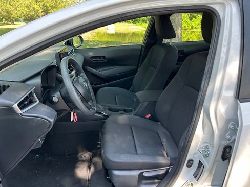 Used 2024 Toyota Corolla LE FWD image 15