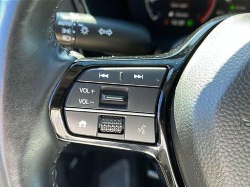 Used 2024 Honda CR-V EX-L image 13
