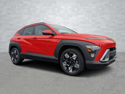 New 2025 Hyundai Kona SEL image 2