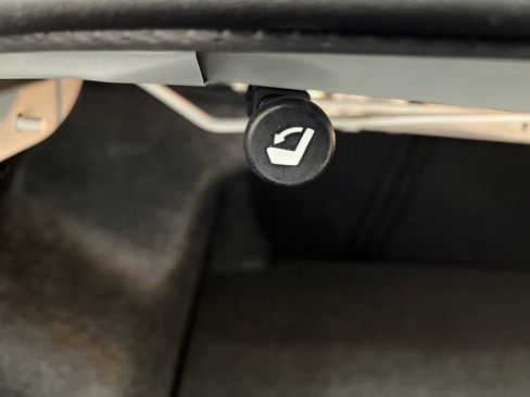 Used 2025 Nissan Altima 2.5 SV image 30