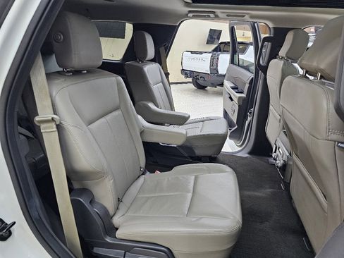 Used 2020 Ford Expedition XLT w/ Equipment Group 202A image 24