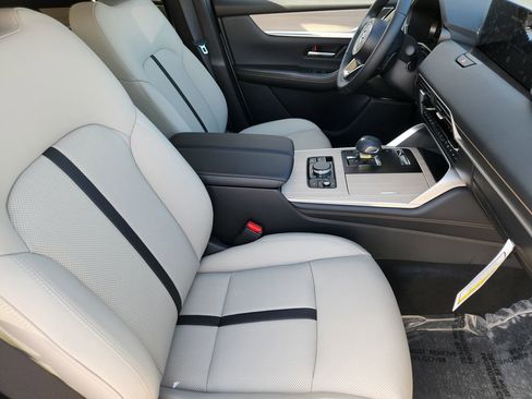 New 2026 MAZDA CX-90 Plug-In Hybrid w/ Preferred AWD/4WD image 5