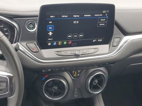 Certified 2024 Chevrolet Blazer LT w/ Convenience Package FWD image 14