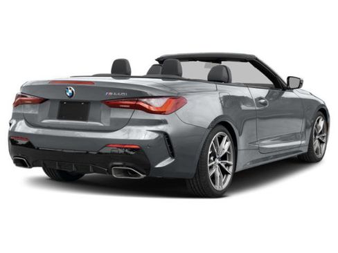 Used 2023 BMW 440i xDrive Convertible w/ Premium Package image 2