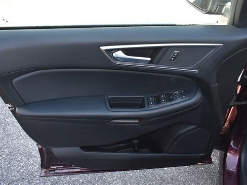 Used 2022 Ford Edge SEL w/ Convenience Package AWD/4WD image 9