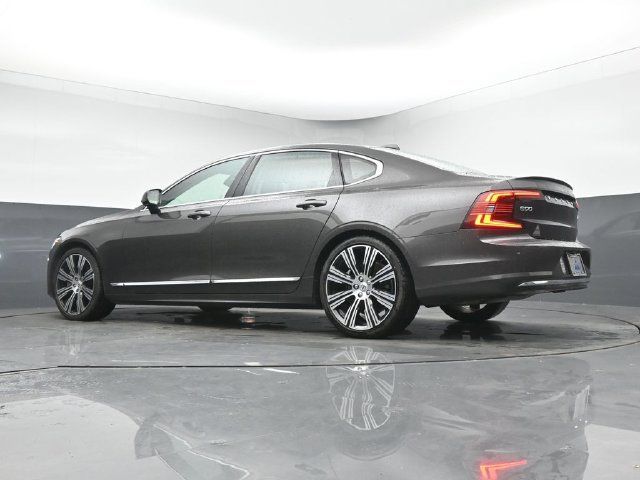 Used 2023 Volvo S90 B6 Ultimate w/ Lounge Package AWD/4WD image 14