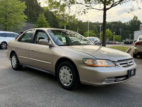 Used 2002 Honda Accord LX image 4