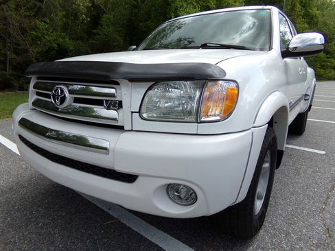 Used 2003 Toyota Tundra SR5 image 2