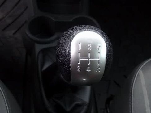 Used 2015 Chevrolet Spark LS image 21