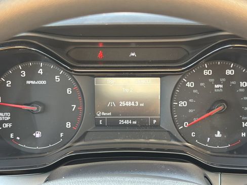 Used 2024 Chevrolet Trax LS FWD image 26