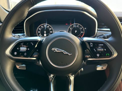 Used 2025 Jaguar F-PACE R-Dynamic S image 26