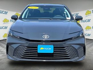 Used 2025 Toyota Camry LE FWD video 2