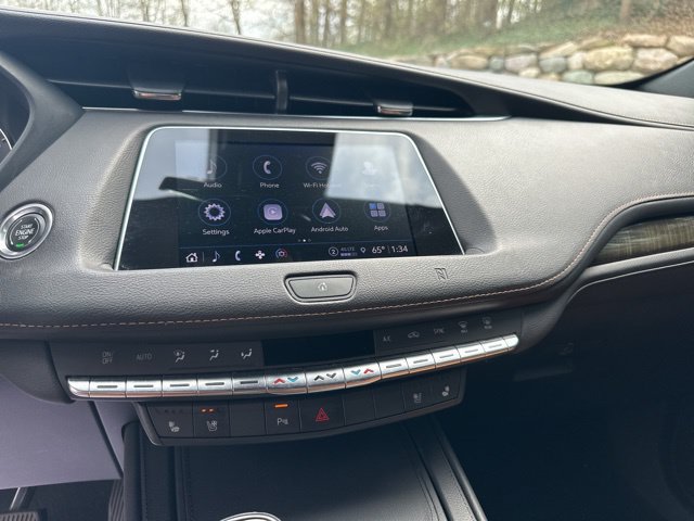 Used 2021 Cadillac XT4 Premium Luxury AWD/4WD image 18
