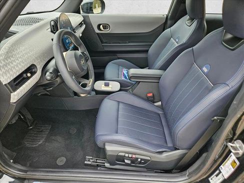 Certified 2025 MINI Cooper S image 16