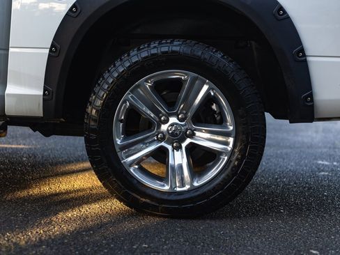 Used 2017 RAM 1500 Sport image 13