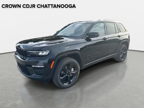 New 2025 Jeep Grand Cherokee Limited w/ Luxury Tech Group II AWD/4WD image 8