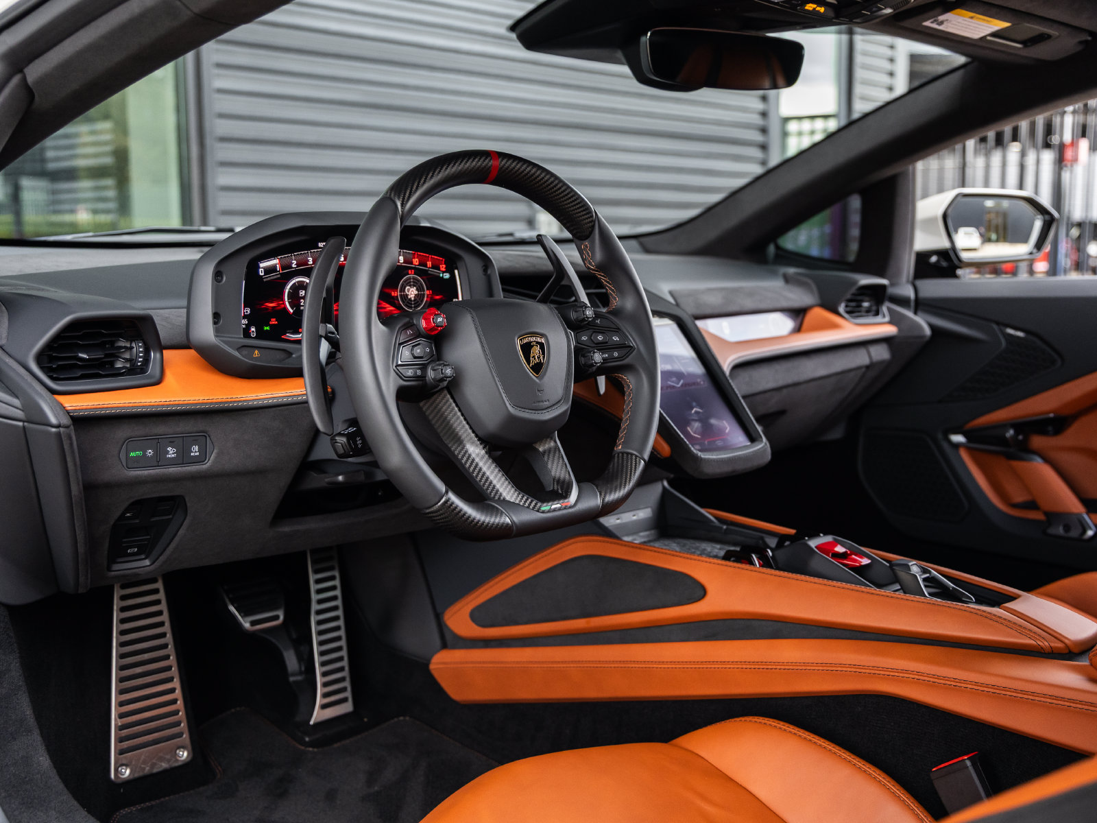 Used 2026 Lamborghini Temerario AWD/4WD image 31