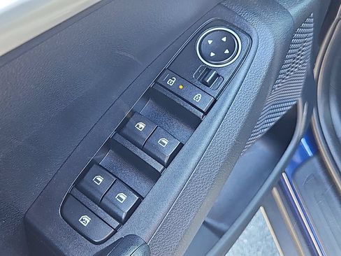 Certified 2025 Kia Seltos LX AWD/4WD image 21