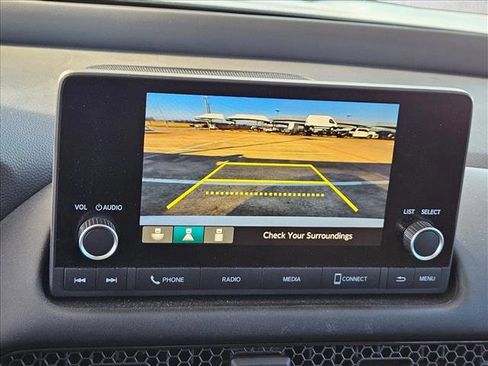 Used 2025 Honda HR-V LX image 18