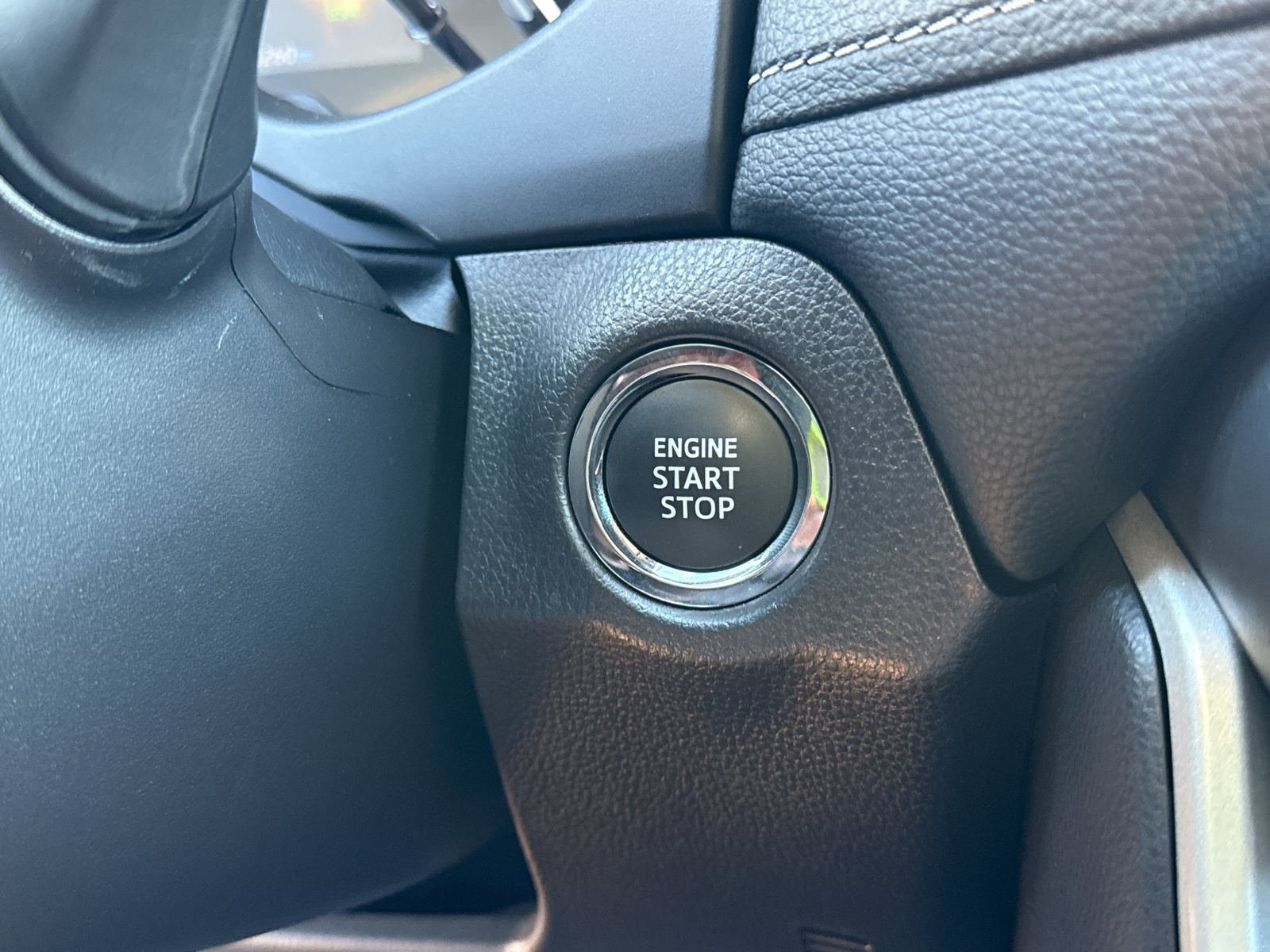 Used 2025 Toyota RAV4 XLE Premium w/ Weather Package FWD image 18