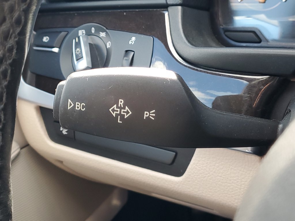 Used 2014 BMW 535d xDrive AWD/4WD image 22