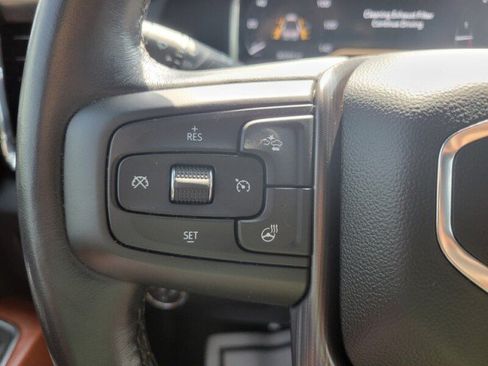 Used 2024 GMC Sierra 3500 Denali Ultimate AWD/4WD image 21