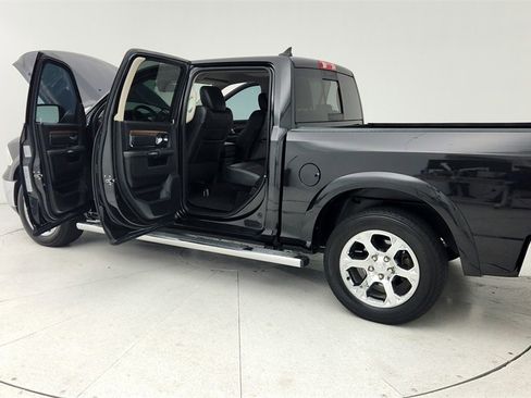 Used 2017 RAM 1500 Laramie w/ Convenience Group image 11