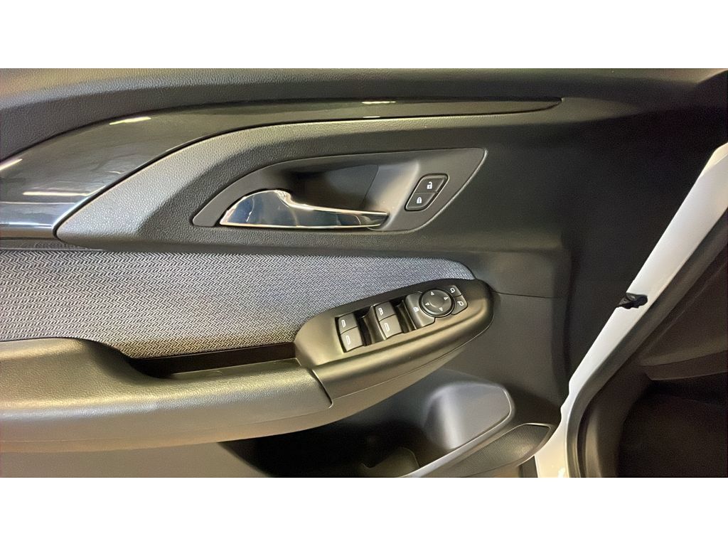 Used 2023 Chevrolet TrailBlazer LT w/ Convenience Package AWD/4WD image 10