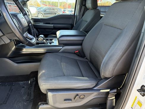 Certified 2022 Ford F150 XLT w/ Equipment Group 302A High image 17