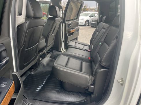 Used 2014 Chevrolet Silverado 1500 LTZ image 22