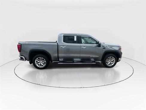 Used 2022 GMC Sierra 1500 SLT w/ SLT Premium Plus Package image 9
