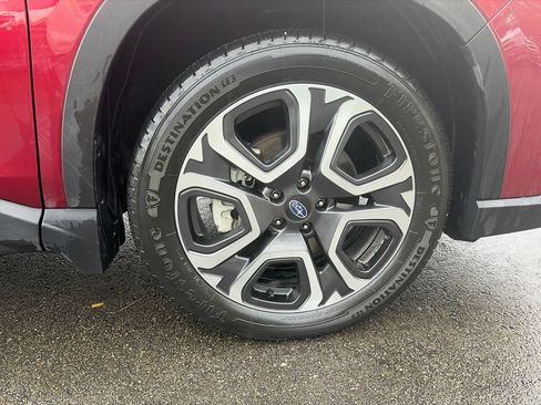 Used 2023 Subaru Ascent Limited AWD/4WD image 23